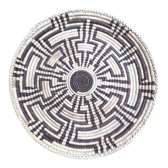 Vintage Handwoven Natural Coil Basket Crosses Maze Tribal Catch All Signed 12" - Picture 1 of 7